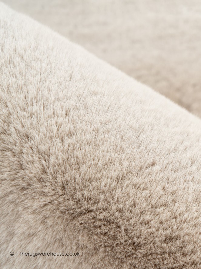 Heavenly Light Taupe Bean Rug - 3