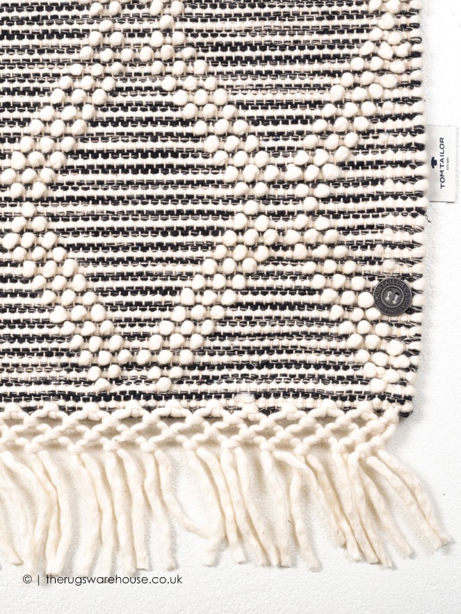 Macrame Monochrome Rug - 8