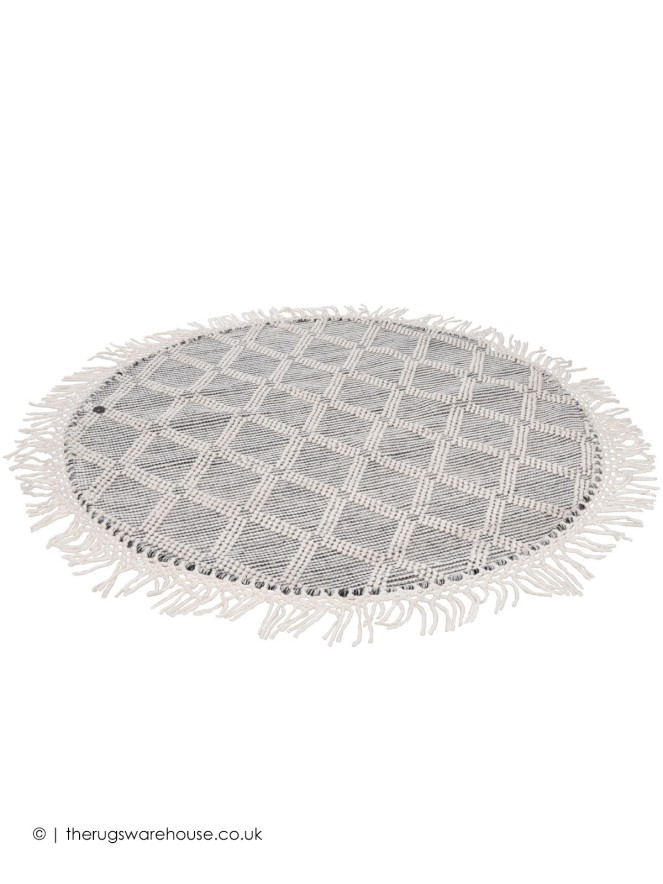 Macrame Monochrome Circle Rug - 6