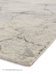 Douillet Rug - Thumbnail - 4