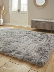 Polar Plush Grey Rug - Thumbnail - 3