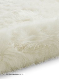 Polar Plush Ivory Rug - Thumbnail - 6