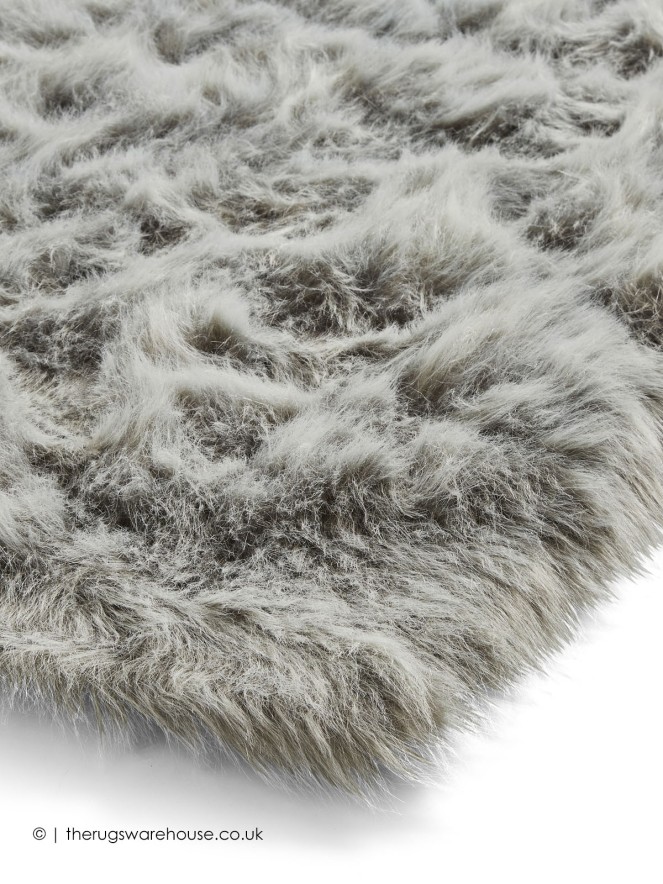 Polar Plush Light Grey Rug - 5