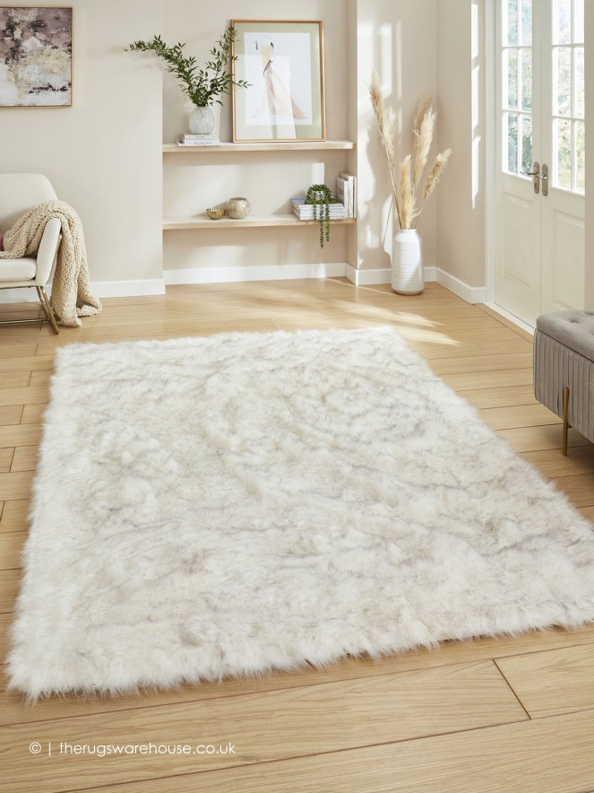 Polar Plush Whitesmoke Rug - 2