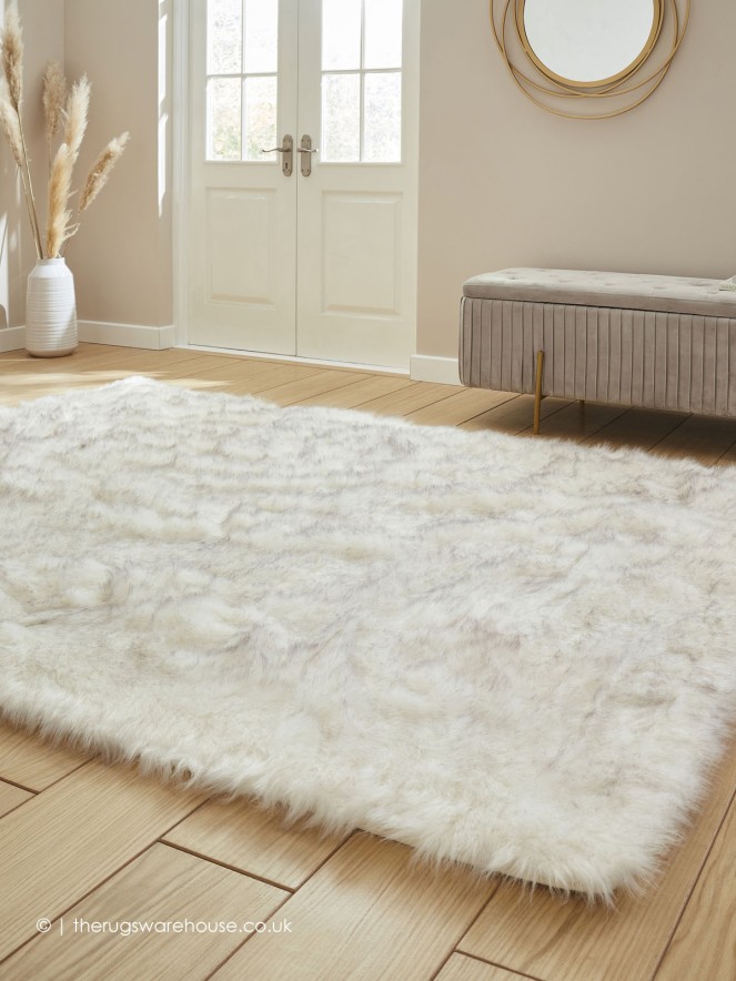 Polar Plush Whitesmoke Rug - 3