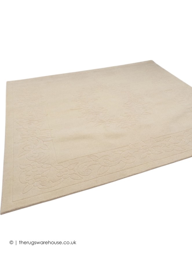 Royale Classic Cream Rug - 2