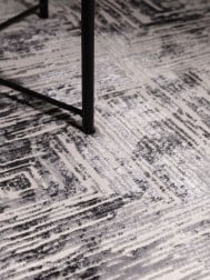 Kuza Portrait Grey Rug - Thumbnail - 3